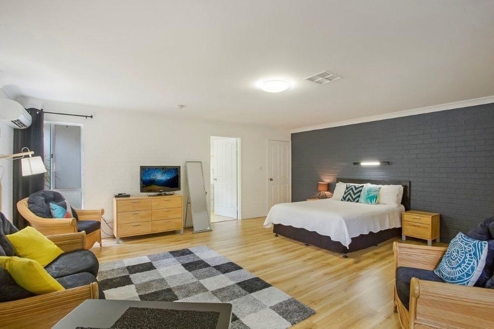 Salamander Beach Accommodation - Adults Only Salamander Bay Buitenkant foto