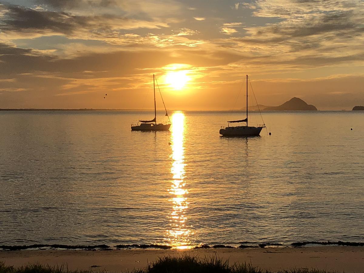 Salamander Beach Accommodation - Adults Only Salamander Bay Buitenkant foto