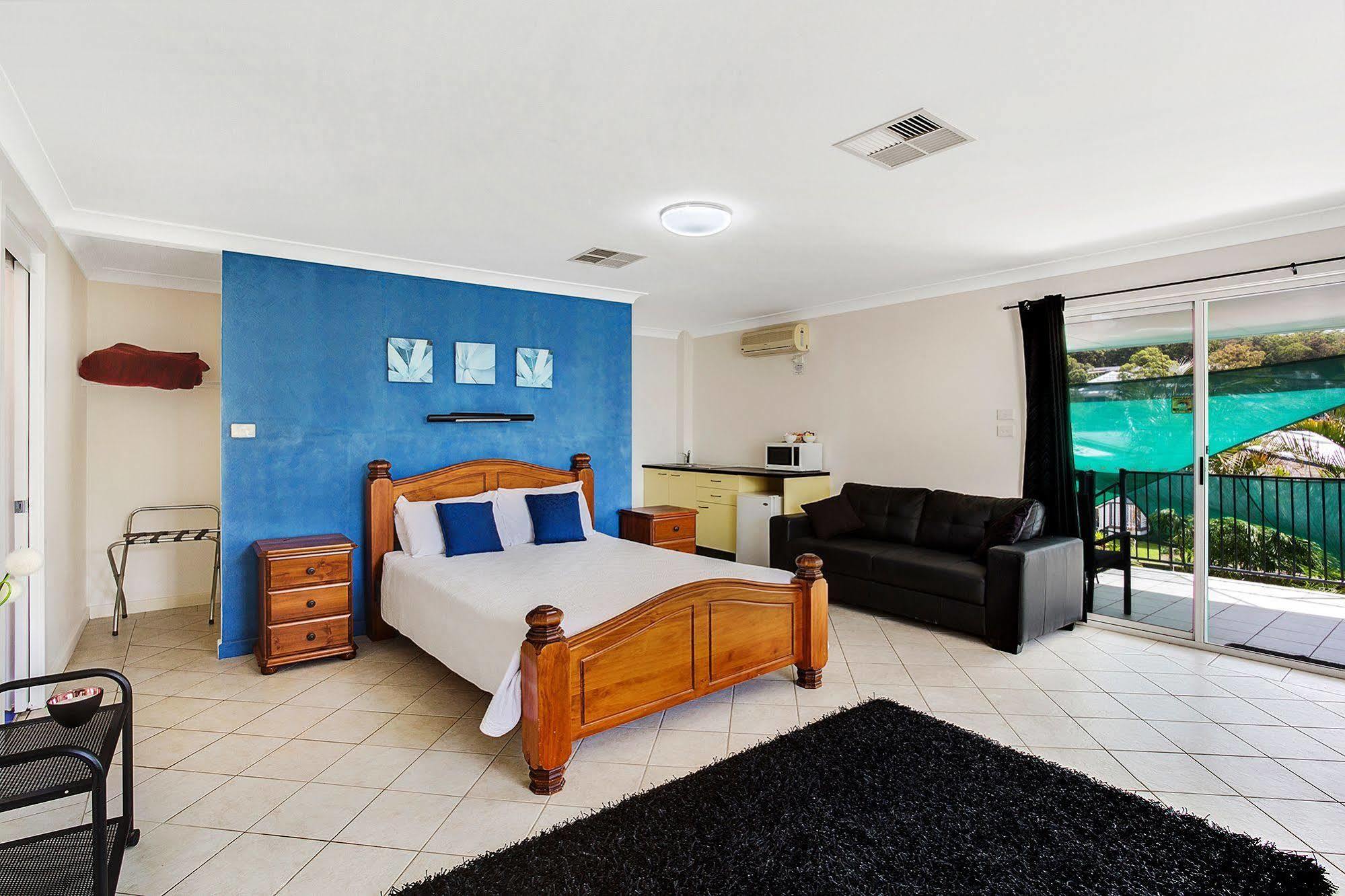 Salamander Beach Accommodation - Adults Only Salamander Bay Buitenkant foto