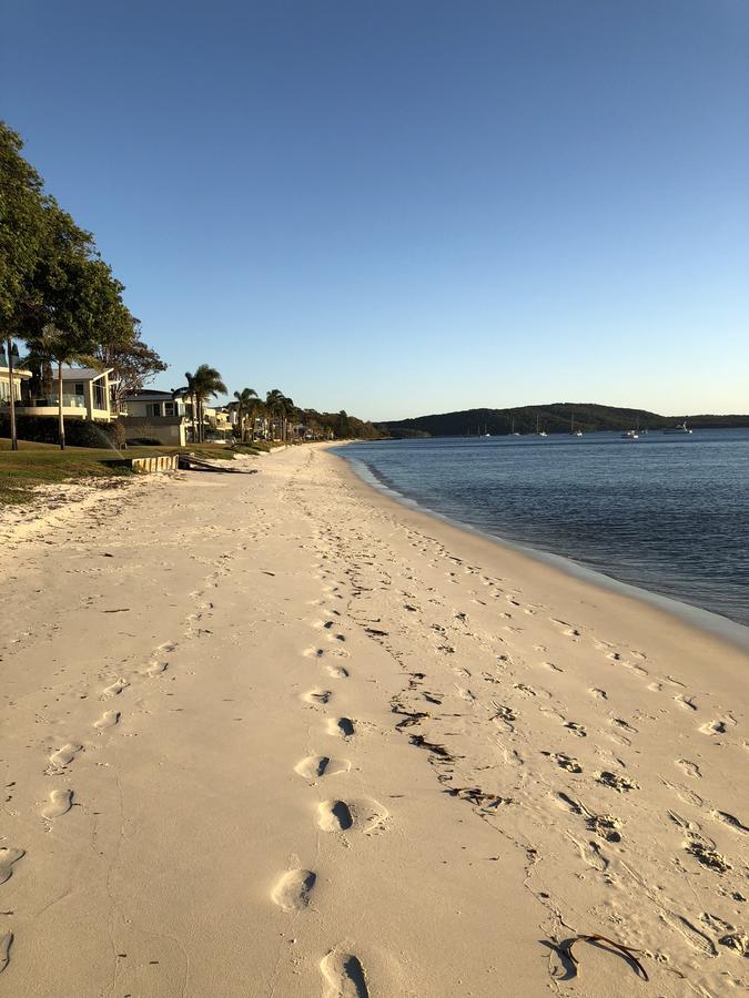 Salamander Beach Accommodation - Adults Only Salamander Bay Buitenkant foto